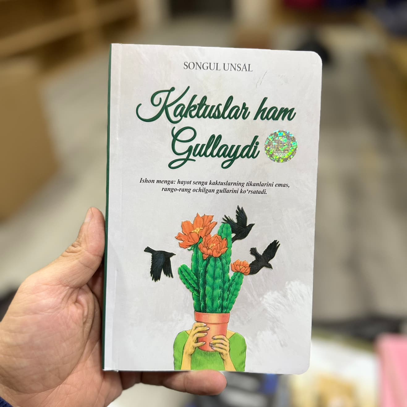 kaktuslar ham gullaydi