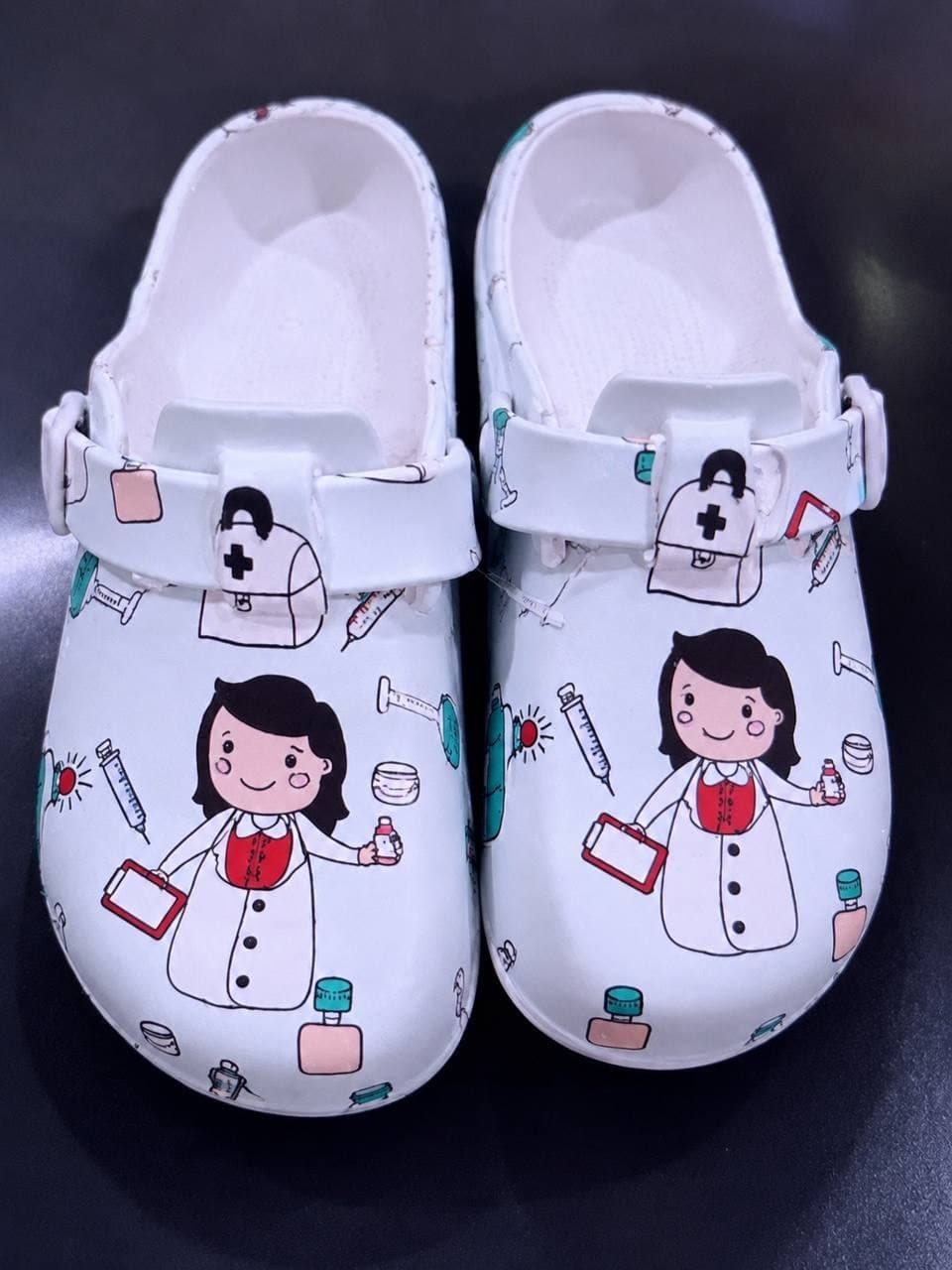 Crocs qzchali Xitoy
