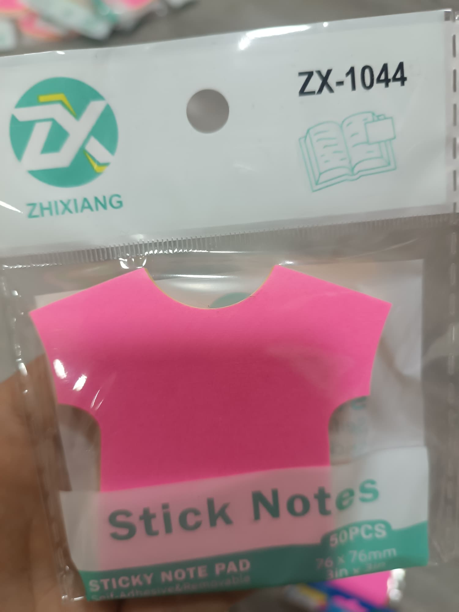 stiker kiyim